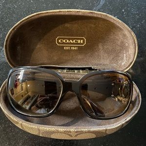 Coach brown CC silver logo sunglasses